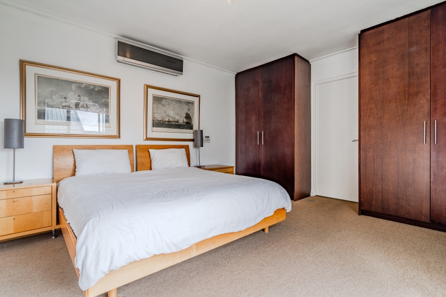 3 Bedroom Property for Sale in Oranjezicht Western Cape